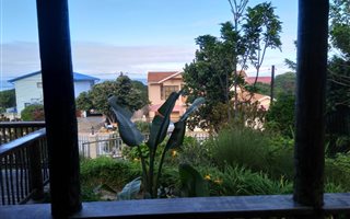 3 Bedroom House in Outeniqua Strand