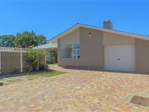 4 Bed House in Monte Vista