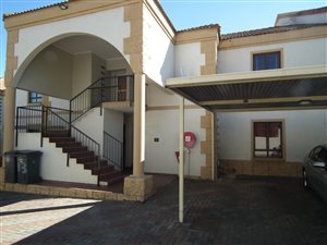2 Bed Townhouse in Ruiterhof