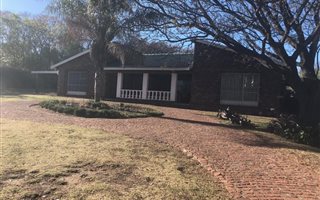 2 Bedroom Duplex in Randjesfontein