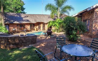 4 Bedroom House in Doornpoort and surrounds
