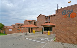 2 Bedroom Apartment in Edenvale