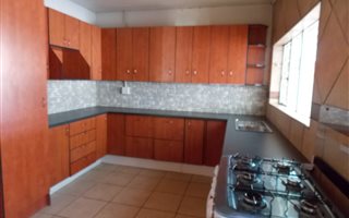 2 Bedroom House in Laezonia
