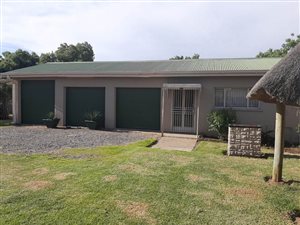 4 Bed House in Warden