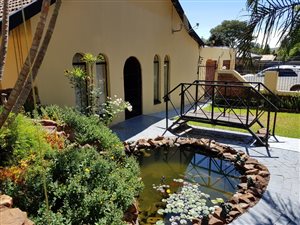 4 Bed House in Dorandia