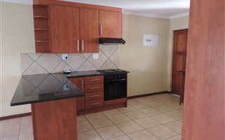 2 Bedroom Apartment in Three Rivers East