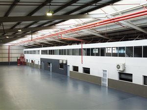 1680 m² Industrial space in Glen Anil