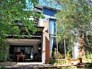 5 Bed House in Lilyvale