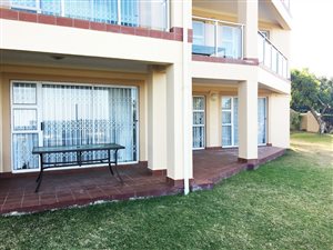3 Bed Flat in Illovo Beach