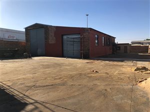 400 m² Industrial space in Chloorkop