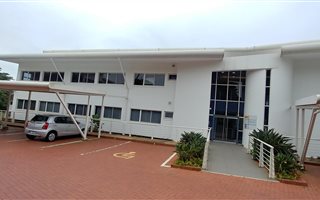 306 m² Commercial space in La Lucia