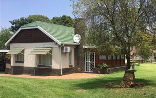 3 Bedroom House in Lombardy East