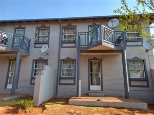2 Bed Townhouse in Moffat View