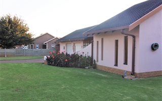 3 Bedroom House in Steel Park