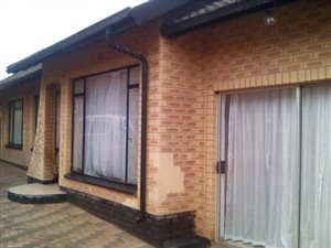 3 Bed House in Diepkloof