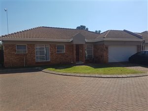 3 Bed Cluster in Pomona