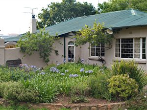4.2 ha Agricultural Holding in Ruimsig AH