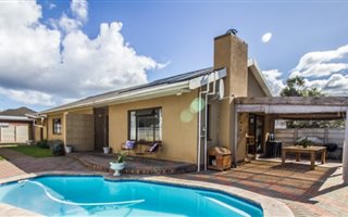 3 Bedroom House in Fish Hoek