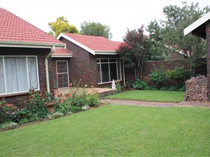 3 Bed Townhouse in Sunward Park