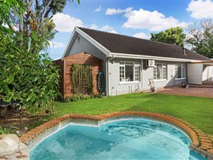 5 Bed House in Diep River
