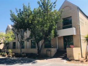 1715 m² Commercial space in Randjespark
