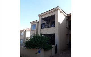 3 Bedroom Apartment in Willowbrook