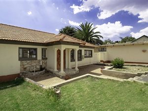 3 Bed House in Hamberg