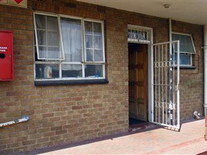 2 Bed Cluster in Germiston Central