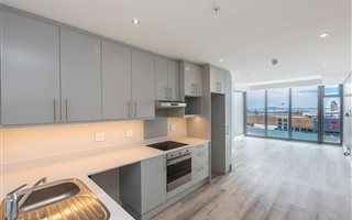1 Bedroom Apartment in Foreshore