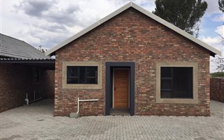 2 Bedroom Cluster in Miederpark