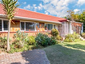4 Bed House in Franklin Roosevelt Park