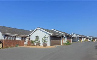 3 Bedroom Townhouse in Padfield Park