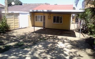 3 Bedroom Townhouse in Caneside