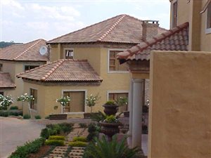 2 Bed Cluster in Sterrewag