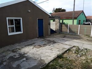 2 Bed House in Roosendal