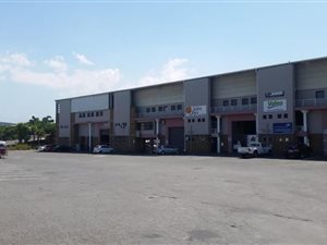 832 m² Commercial space in Red Hill