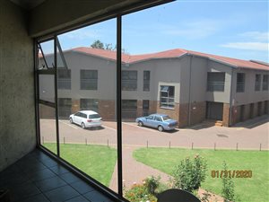 2 Bed Apartment in Vanderbijlpark CE3