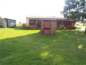 8.6 ha Farm in Witbank Central
