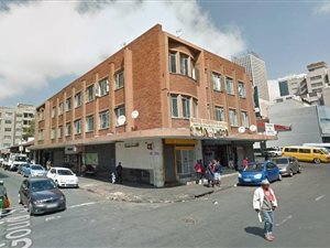 19 Bed Apartment in Johannesburg Central