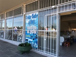 1156 m² Commercial space in Freemanville