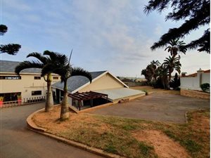 4 Bed House in La Mercy