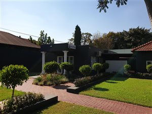 125 m² Commercial space in Hatfield