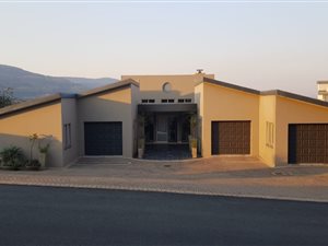 4 Bed House in Victoria Country Club Estate