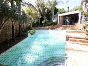 4 Bed House in Plattekloof