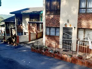 3 Bed Apartment in Escombe