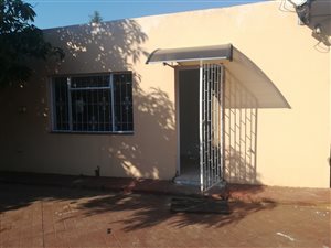 1 Bed Garden Cottage in Pretoria North