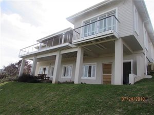 4 Bed House in Brenton on Sea