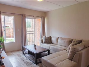 2 Bed Apartment in Clarina