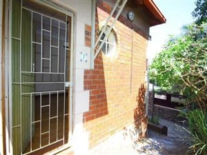 1 Bed Apartment in Westdene