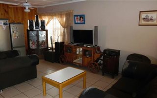 3 Bedroom House in Minnebron